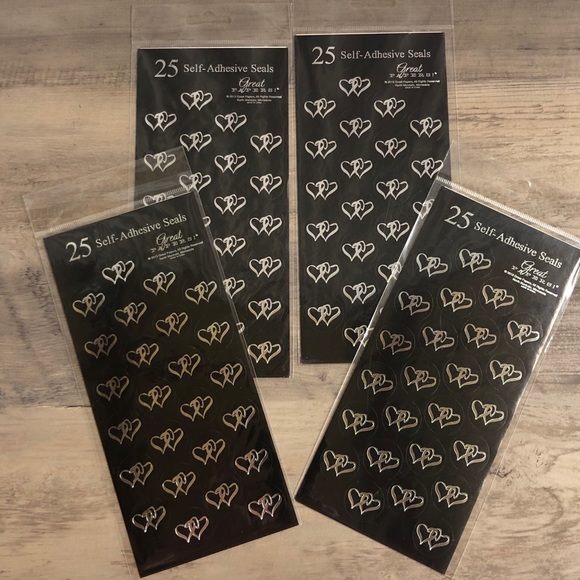 100 Self Adhesive Seals - Picture 1 of 7